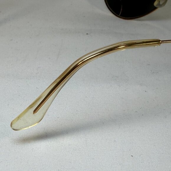 RAY BAN Gold Metal Aviator Sunglasses Small AUTHENTIC Vintage 80s